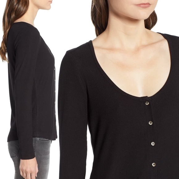 Socialite Button Front Top - Picture 6 of 6